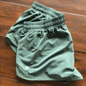 Lululemon shorts size 10
